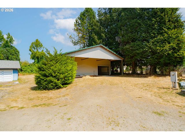 6012 Ne SALMON CREEK St, Vancouver, WA 98686