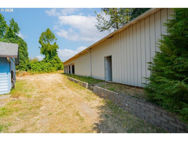 6012 Ne SALMON CREEK St, Vancouver, WA 98686