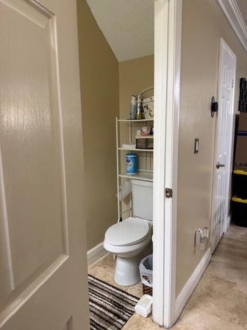 223 E Palm Cir E 223, Pembroke Pines, FL 33025