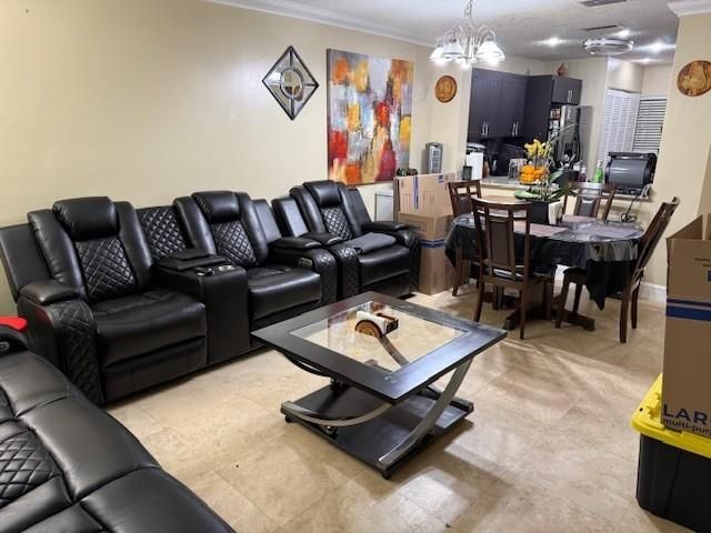 223 E Palm Cir E 223, Pembroke Pines, FL 33025