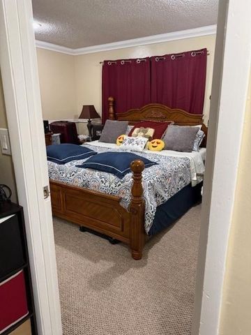 223 E Palm Cir E 223, Pembroke Pines, FL 33025