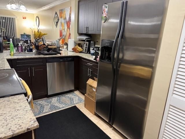 223 E Palm Cir E 223, Pembroke Pines, FL 33025