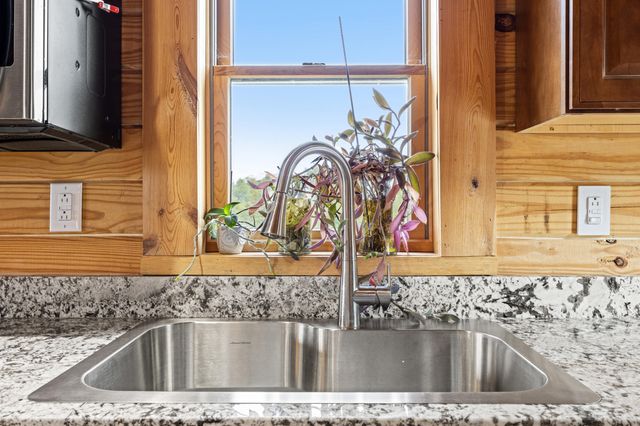 560 Hart Grove Road, Owingsville, KY 40360