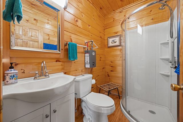 560 Hart Grove Road, Owingsville, KY 40360