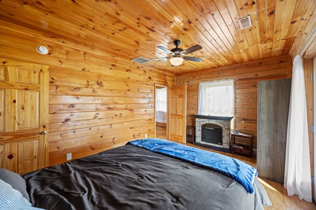 560 Hart Grove Road, Owingsville, KY 40360