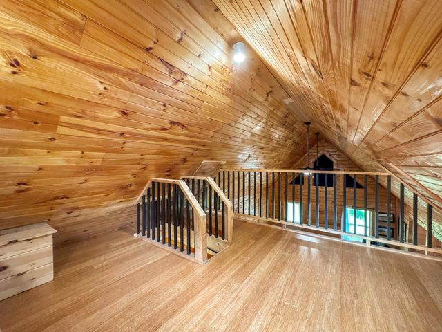 560 Hart Grove Road, Owingsville, KY 40360