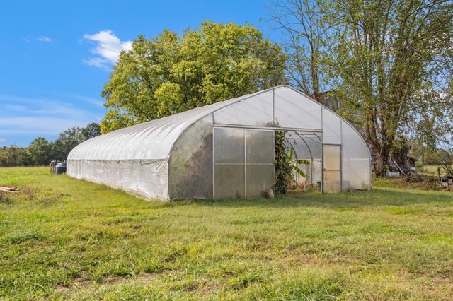 560 Hart Grove Road, Owingsville, KY 40360