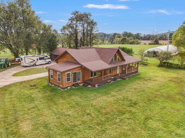 560 Hart Grove Road, Owingsville, KY 40360