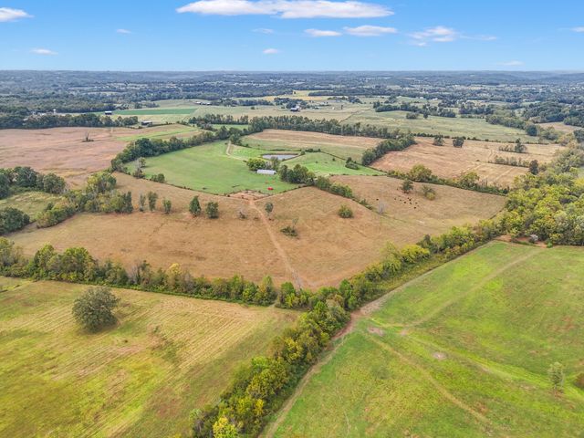 560 Hart Grove Road, Owingsville, KY 40360