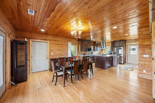 560 Hart Grove Road, Owingsville, KY 40360