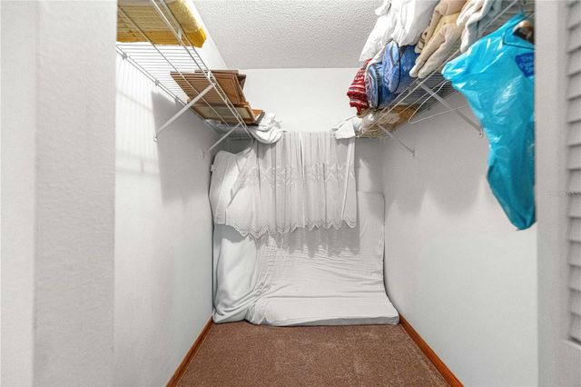 9651 SW 85TH TERRACE D, Ocala, FL 34481