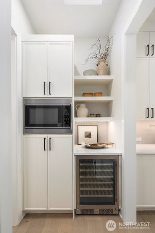 1063 164th Place NE, Bellevue, WA 98008