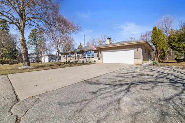 5506 82nd STREET, Kenosha, WI 53142