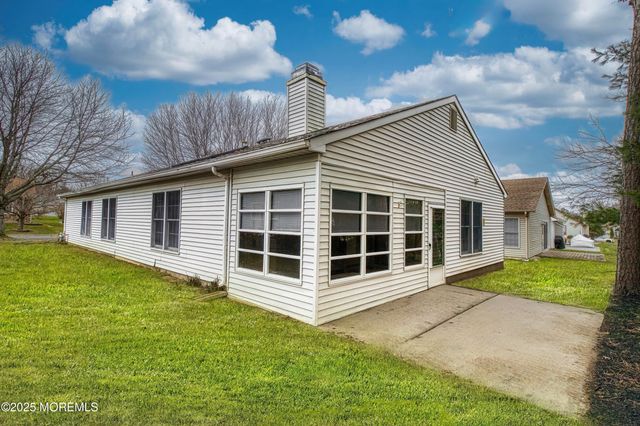 1493 Forelle Lane, Toms River, NJ 08755