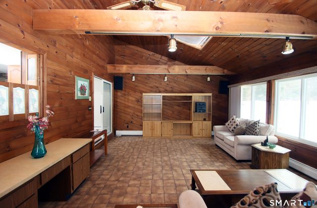 60 Hawthorne Drive, Monroe, CT 06468