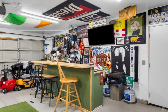 131 Natick Ct, Vacaville, CA 95687