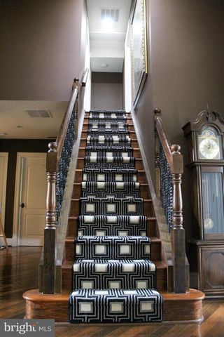 7939 LONG MEADOW RD, Pikesville, MD 21208