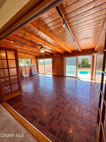 3240 Los Olivos Lane, La Crescenta, CA 91214