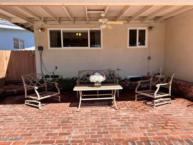 3240 Los Olivos Lane, La Crescenta, CA 91214