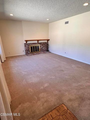 3240 Los Olivos Lane, La Crescenta, CA 91214