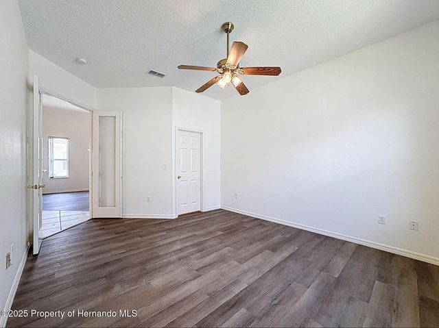 9237 Penelope Drive, Weeki Wachee, FL 34613