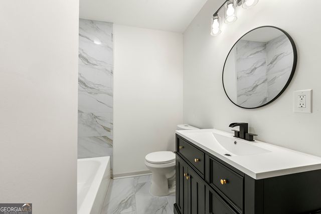 3130 Dove Way, Decatur, GA 30033