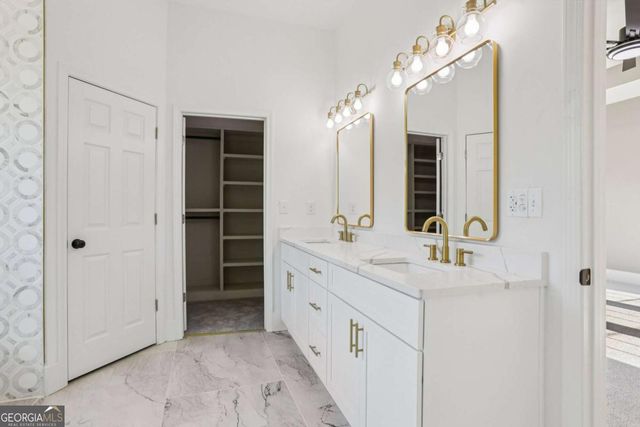 1949 Pucketts Drive SW, Lilburn, GA 30047