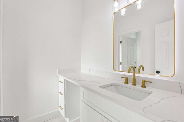 1949 Pucketts Drive SW, Lilburn, GA 30047