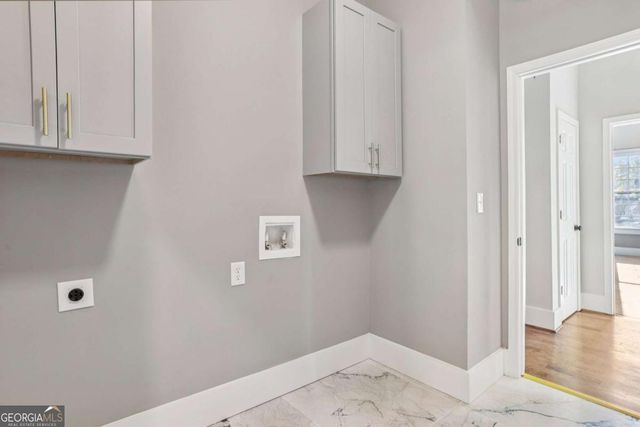 1949 Pucketts Drive SW, Lilburn, GA 30047