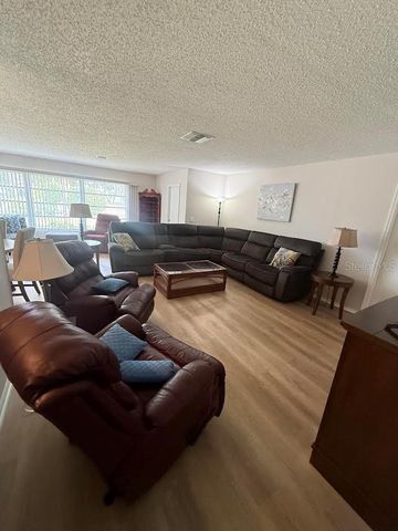 508 FOXGLOVE CIRCLE B, Sun City Center, FL 33573