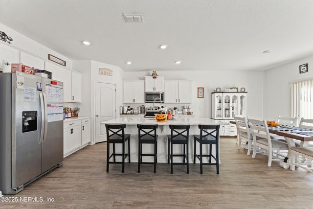 2283 SHADY BREEZE Lane, Green Cove Springs, FL 32043