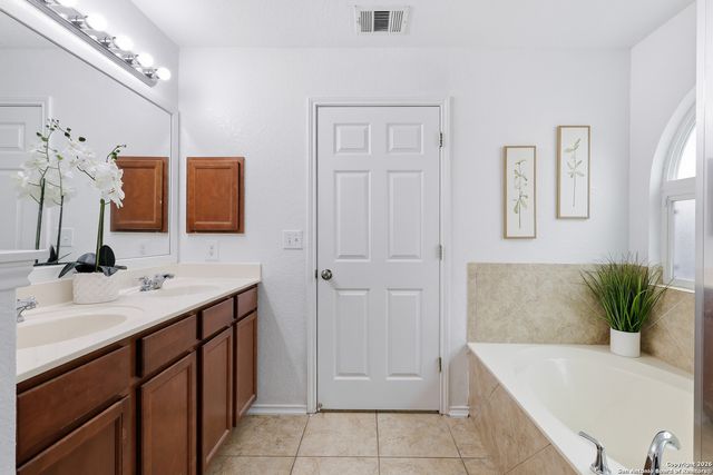 5918 Pearl Pass, San Antonio, TX 78222