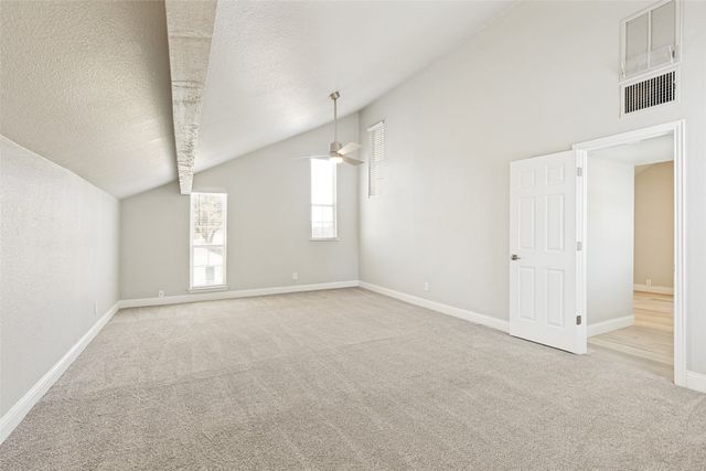 676 Harbor Drive, Azle, TX 76020