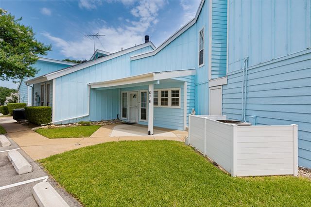 676 Harbor Drive, Azle, TX 76020