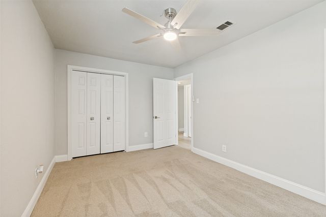 676 Harbor Drive, Azle, TX 76020