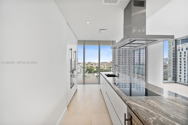 700 NE 26th Ter 1406, Miami, FL 33137