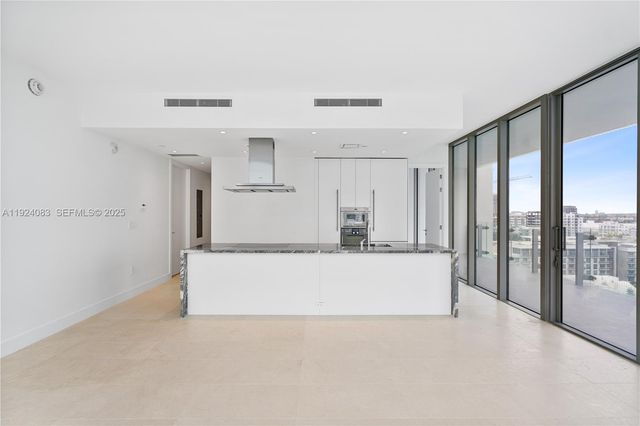 700 NE 26th Ter 1406, Miami, FL 33137