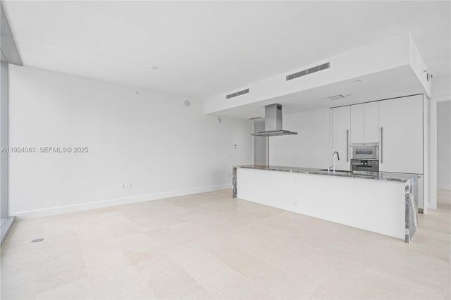 700 NE 26th Ter 1406, Miami, FL 33137