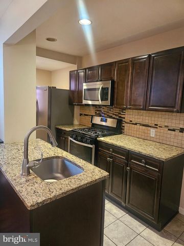 6405 DICKS AVE, Philadelphia, PA 19142