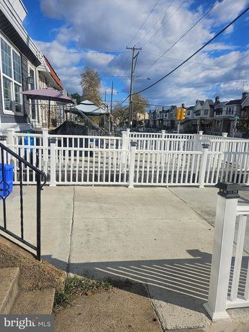 6405 DICKS AVE, Philadelphia, PA 19142