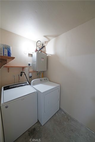 27767 Crookshank, Saugus, CA 91350