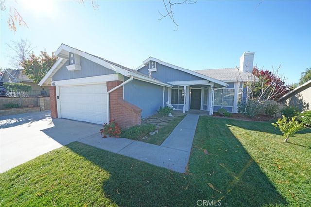 27767 Crookshank, Saugus, CA 91350