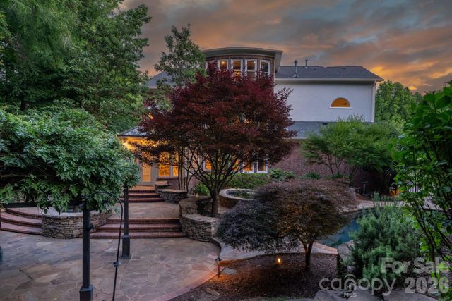 7810 Stonehaven Drive, Waxhaw, NC 28173