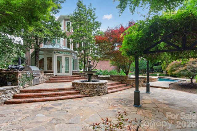 7810 Stonehaven Drive, Waxhaw, NC 28173