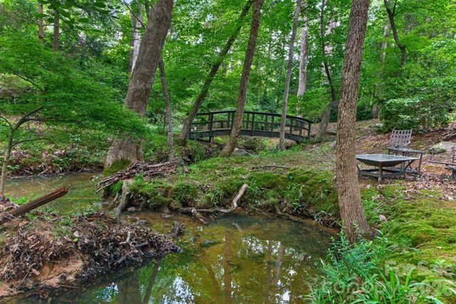 7810 Stonehaven Drive, Waxhaw, NC 28173