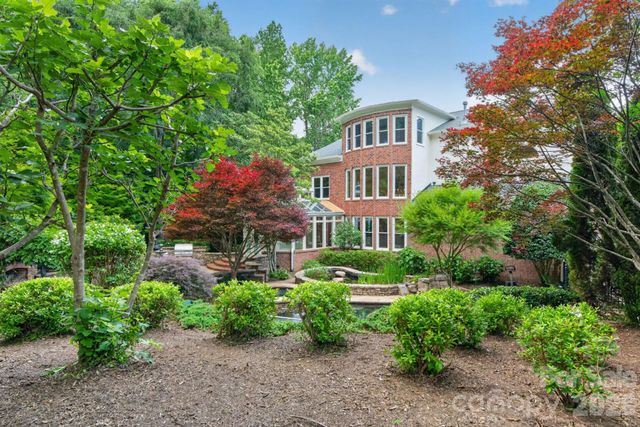 7810 Stonehaven Drive, Waxhaw, NC 28173