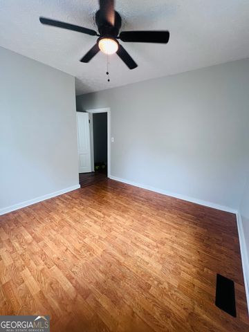 104 Sprayberry Road, Newnan, GA 30263