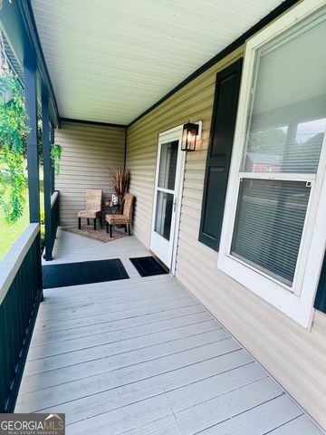 104 Sprayberry Road, Newnan, GA 30263