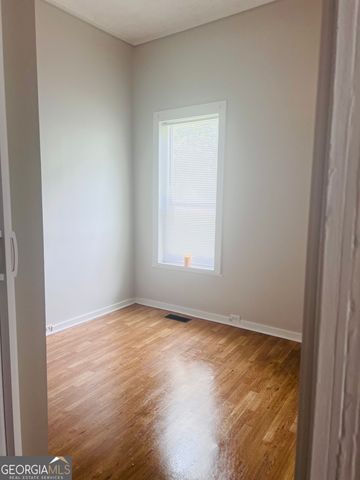104 Sprayberry Road, Newnan, GA 30263