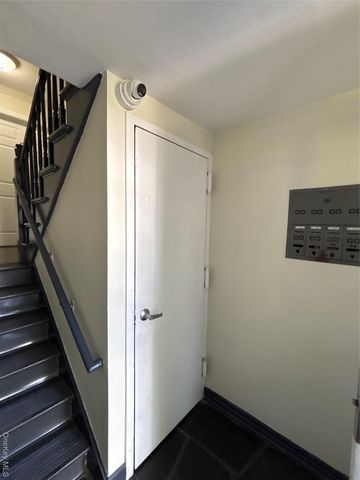 37 Spruce Street 2, Great Neck, NY 11021